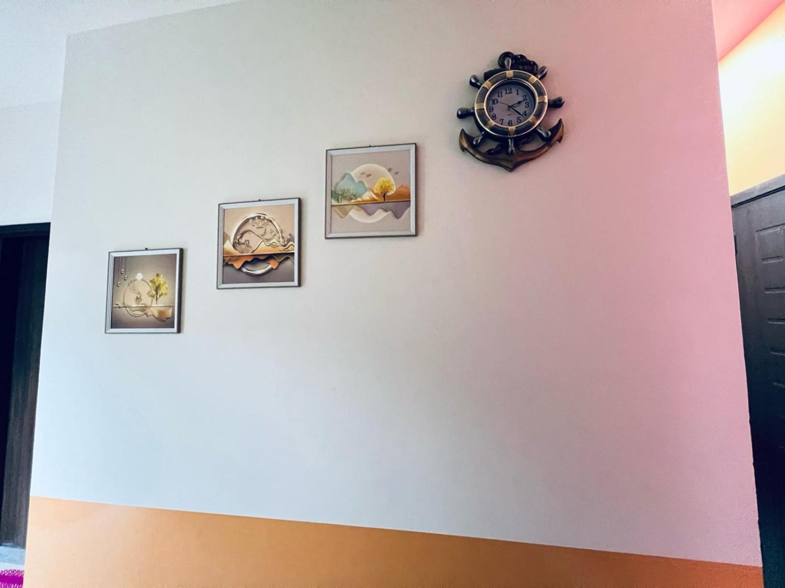 Moon Backpackers Burjman Exit 2, Family Partitions, Loft Partitions, Apartment Dubai Exterior photo